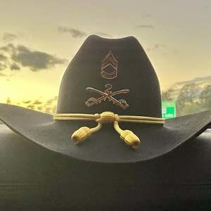 Meet your Posher, Sandy